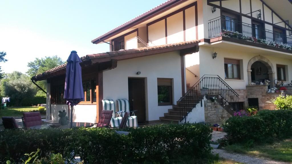 Casa Rural Ibarrondo Etxea 문기아 외부 사진